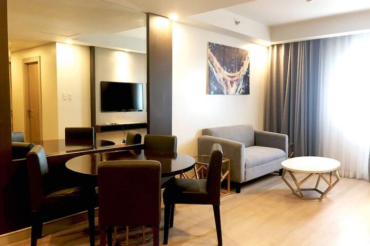Room 17 of 39