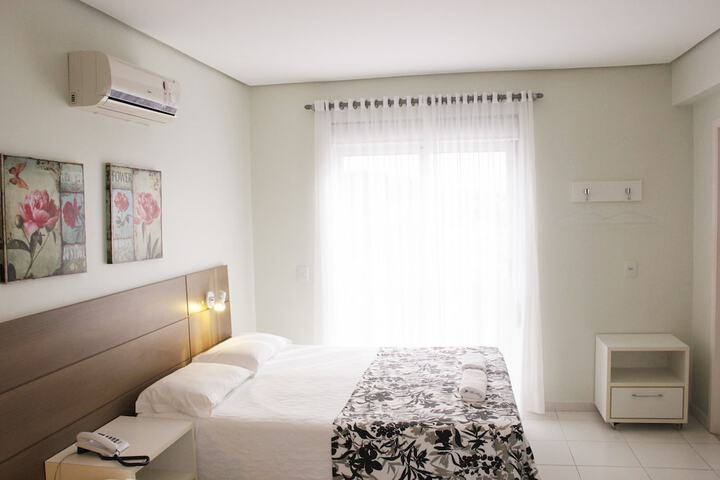 Room 5 of 27