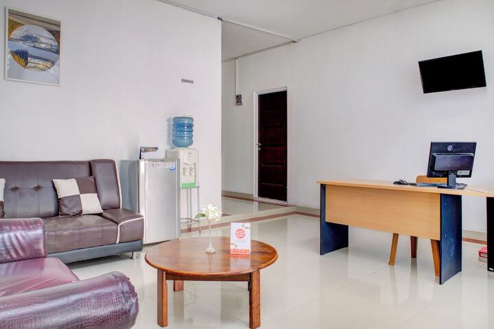 Hotel Interior 11 of 26