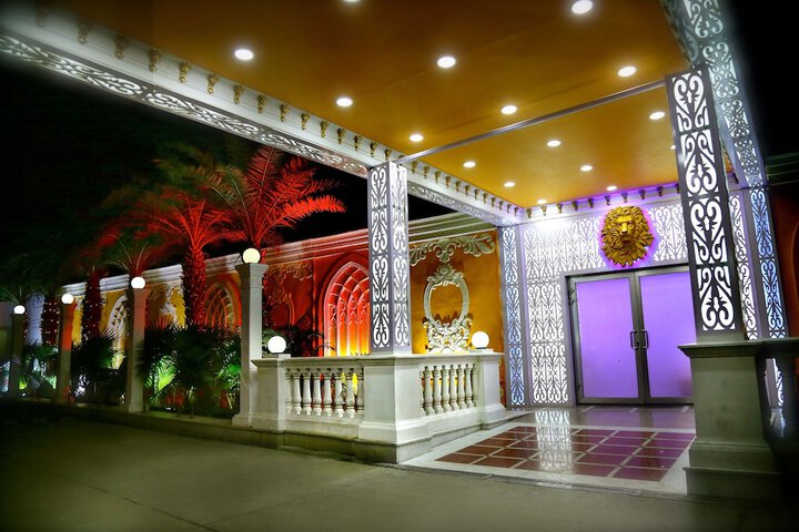 Ballroom/Hall 42 of 58