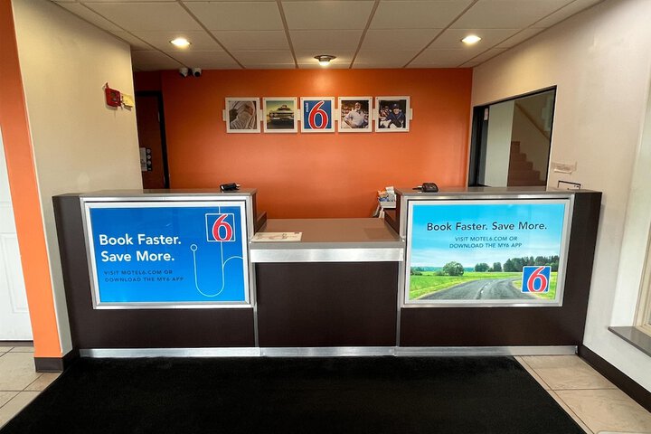 Hotel Interior 3 of 16