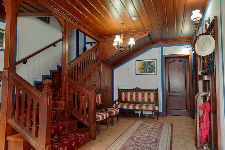 Hotel Interior 4 of 47