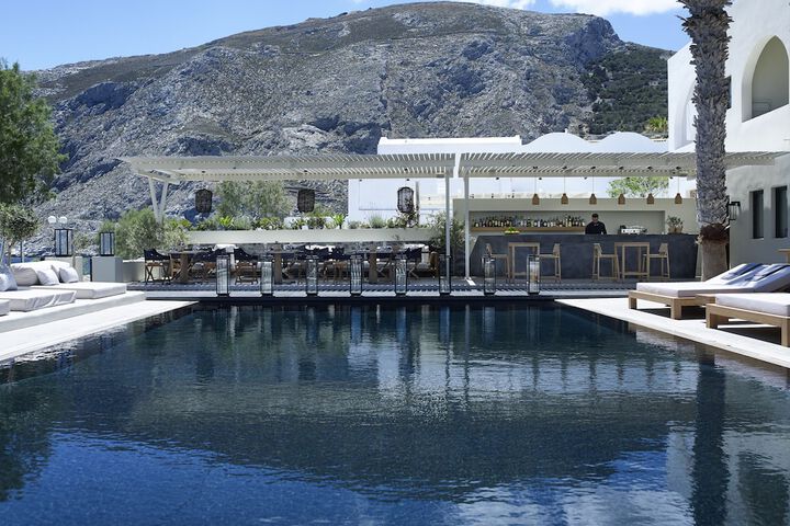 Pool Hotel