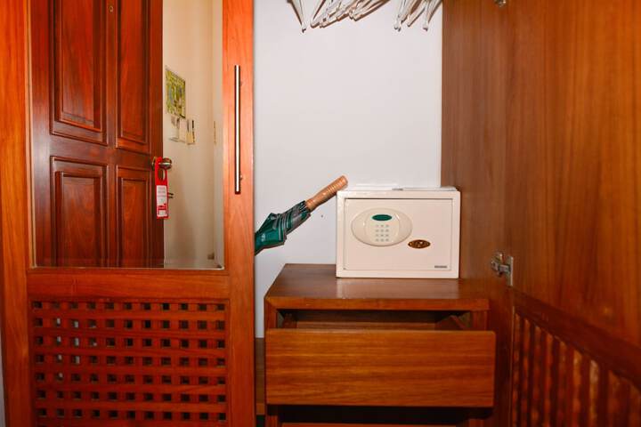 Room 20 of 74