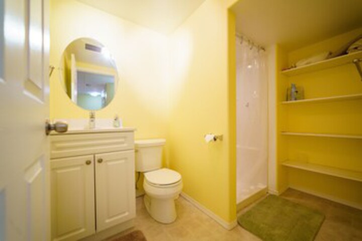 Room 2 of 18