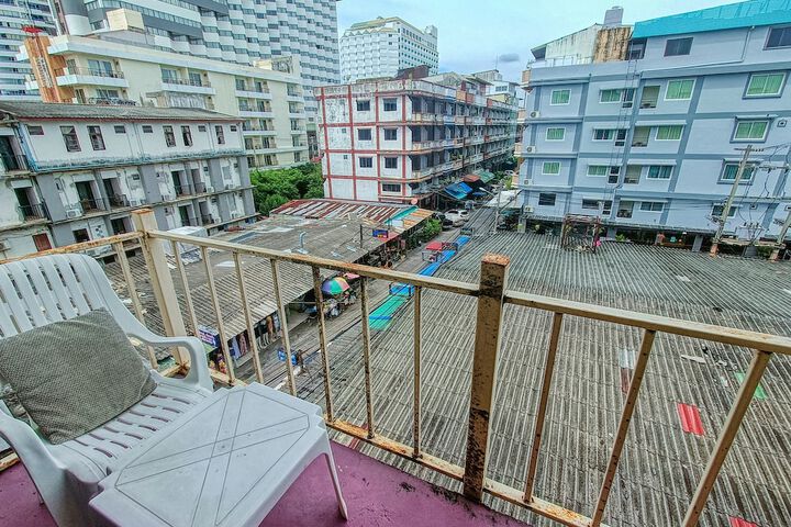 Terrace/Patio 35 of 76