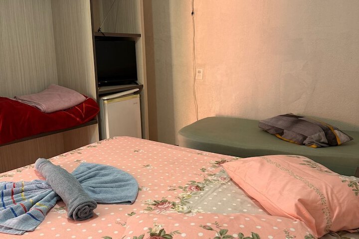 Room 7 of 15