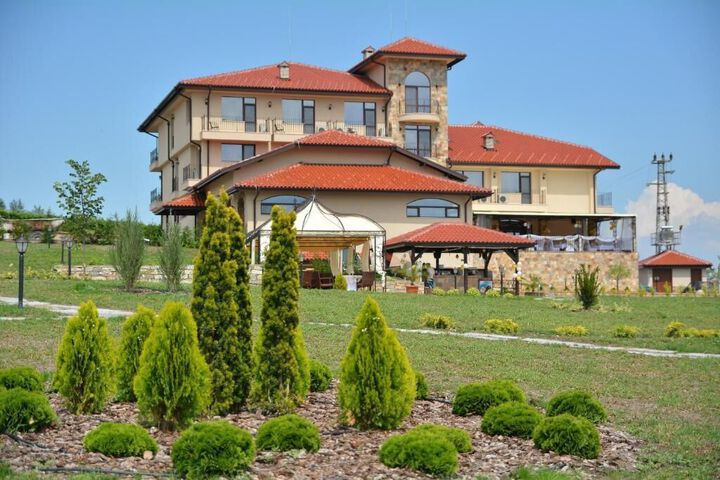 Hotel 9 of 45