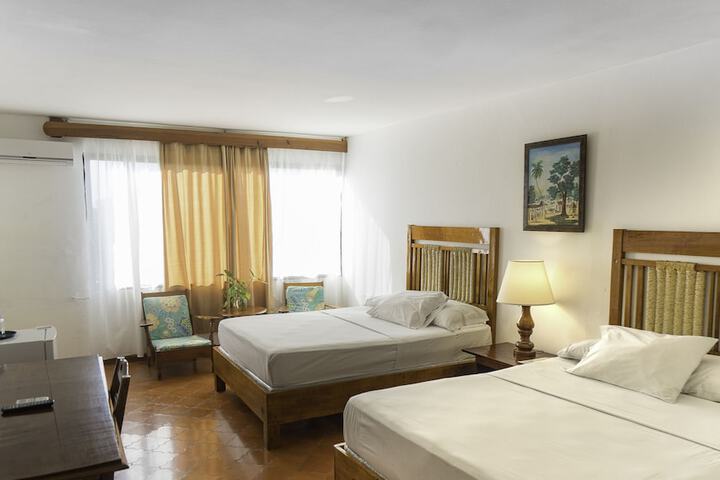 Room 6 of 26