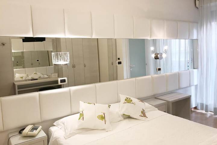 Room 19 of 62