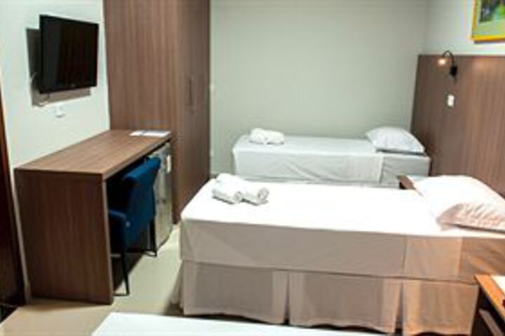 Room 8 of 23