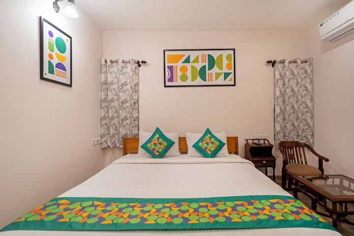 Room 21 of 32