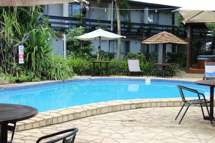 Pools & Facilities