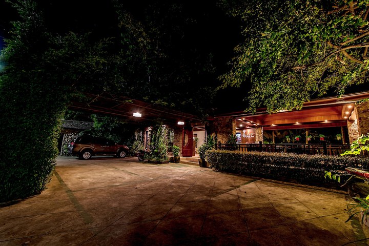 Property Grounds 50 of 53