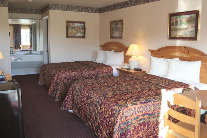 Room 15 of 61