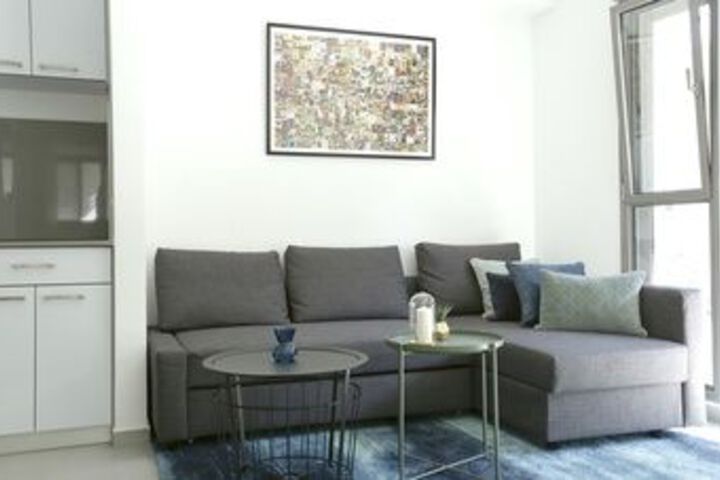 Room 15 of 16