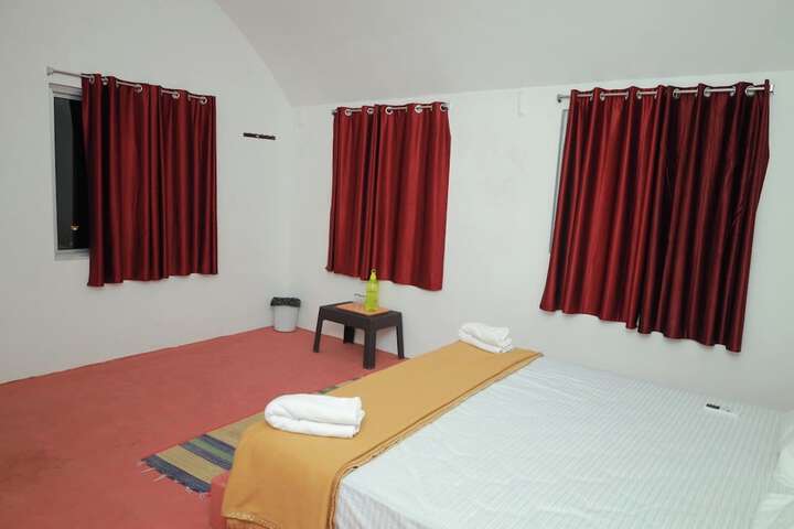Room 10 of 47