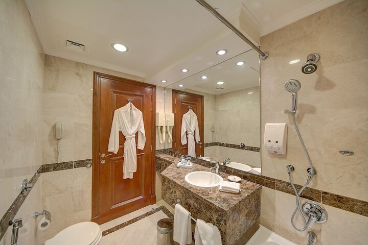 Room 41 of 75