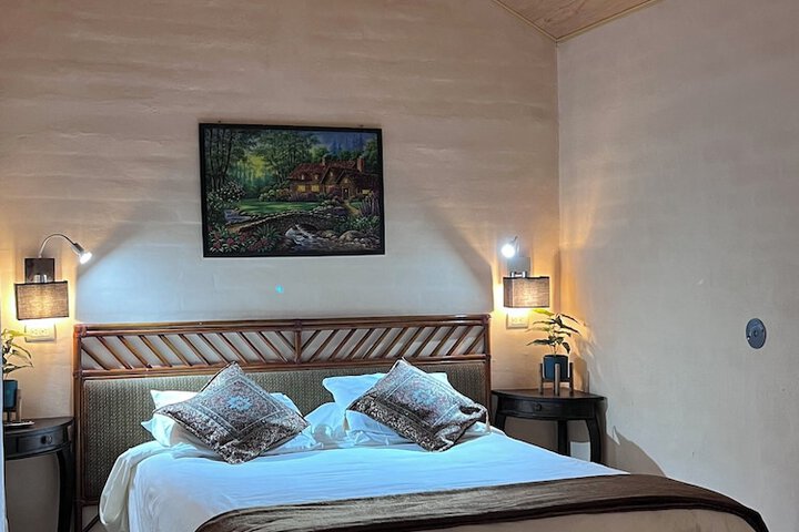 Room 25 of 44