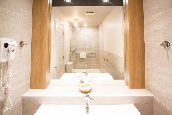 Bath Interior