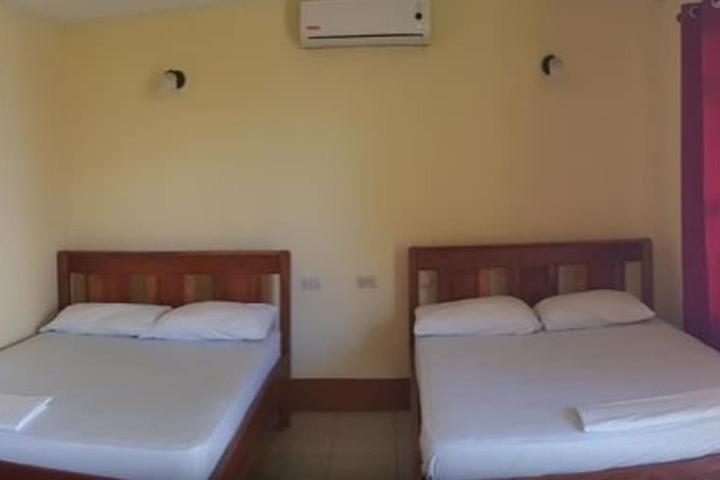 Room 2 of 23