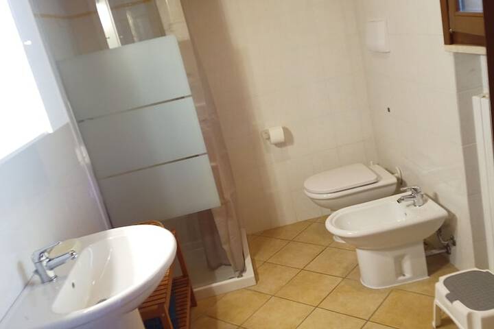 Room 14 of 49