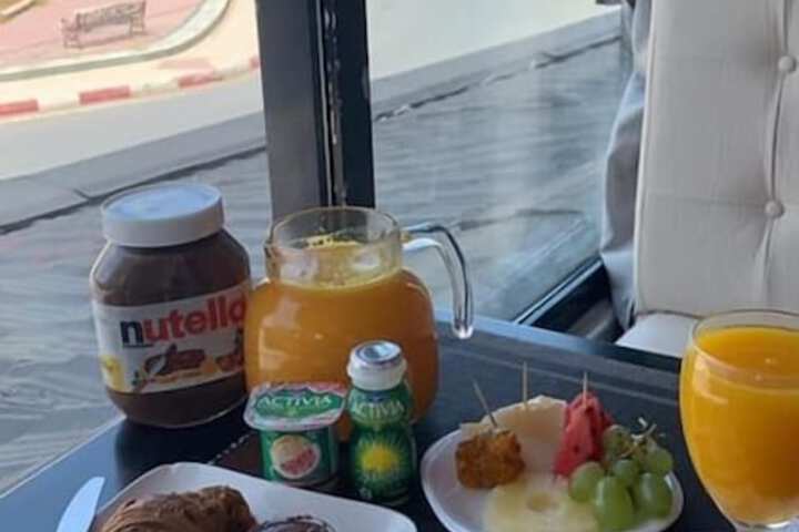 Breakfast/Coffee Service 18 of 19