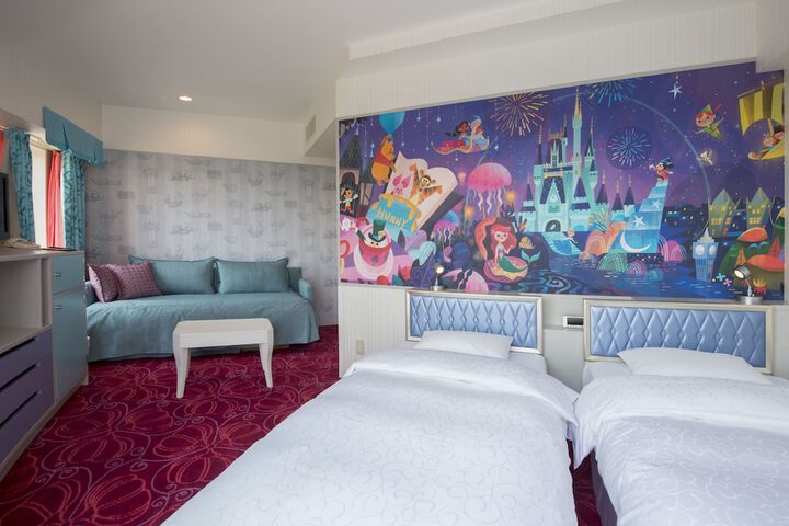 Room 10 of 48