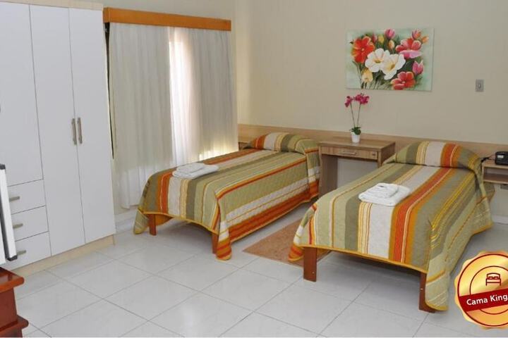 Room 6 of 12