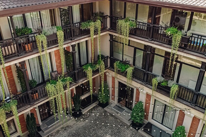 Hotel 73 of 78