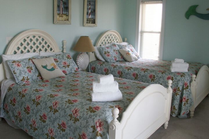 Room 8 of 61