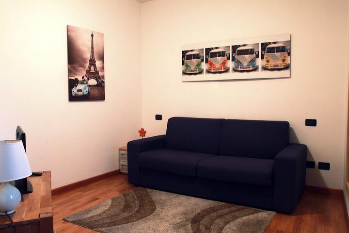 Room 19 of 33
