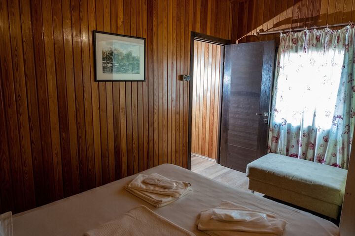 Room 20 of 72
