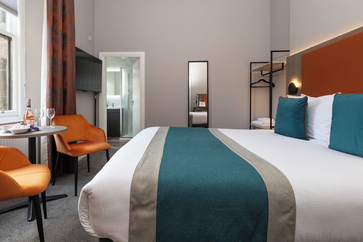 Room 92 of 163