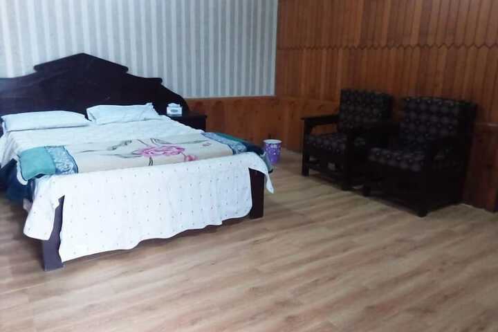 Room 15 of 20
