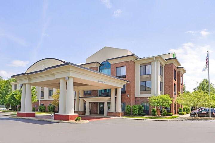 Hotel 63 of 63