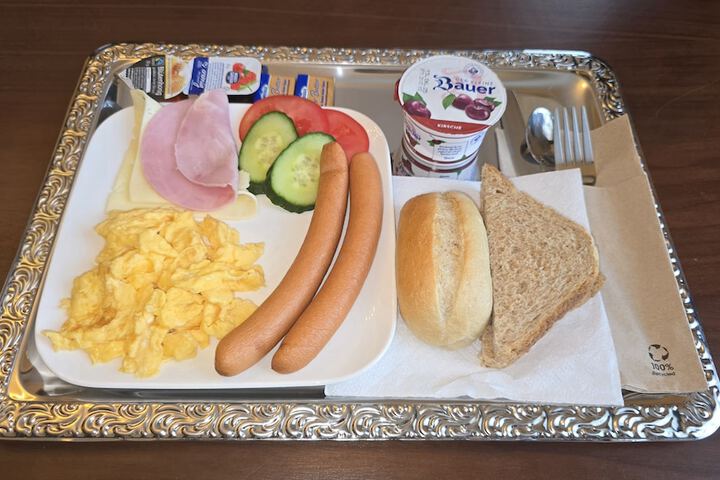 Breakfast/Coffee Service 54 of 70