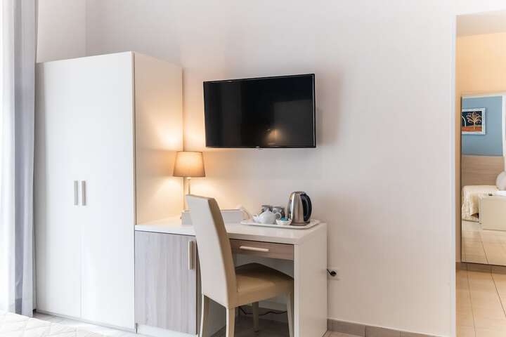 Room 12 of 55