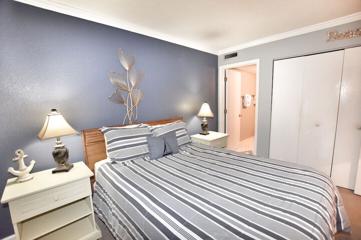 Room 8 of 53