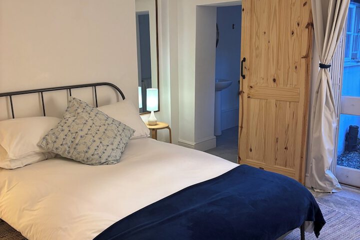 Room 46 of 124