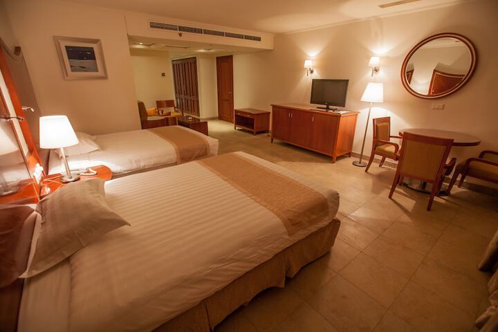 Room 7 of 31