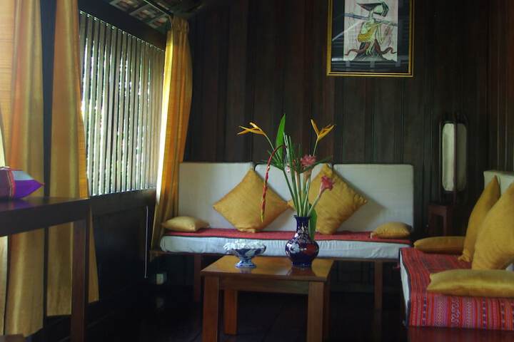 Room 38 of 108
