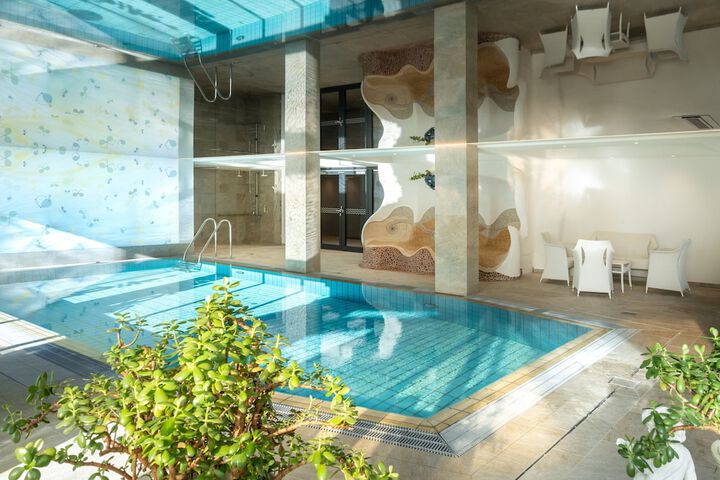 Pool 36 of 73