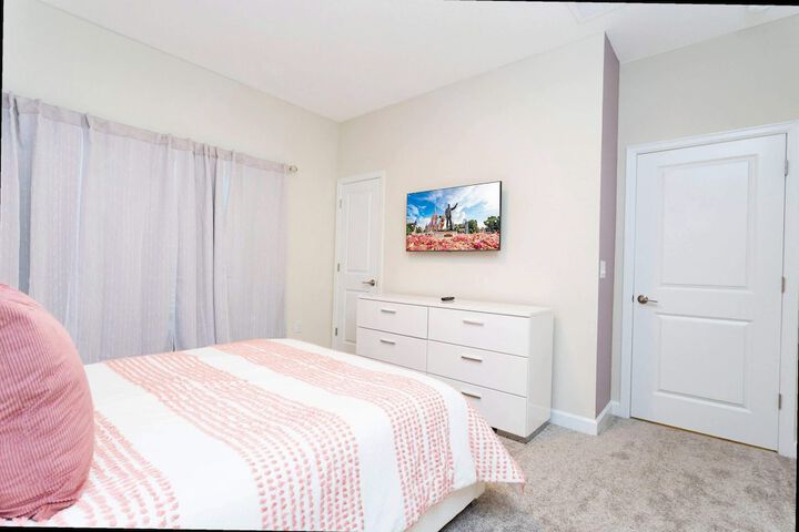 Room 8 of 59