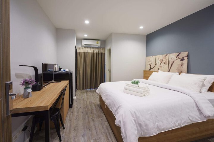 Room 6 of 21