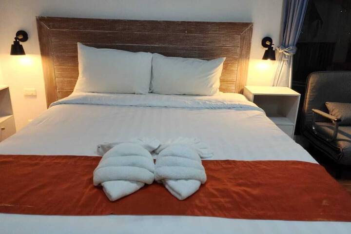 Room 56 of 171