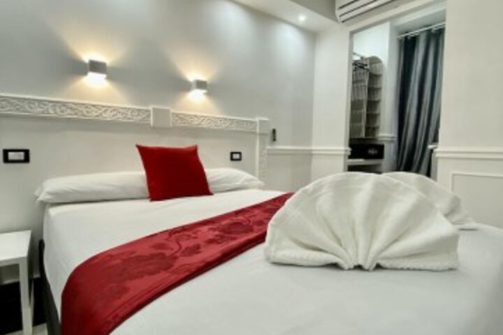 Room 20 of 82
