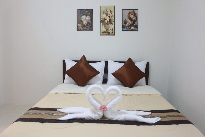 Room 7 of 29