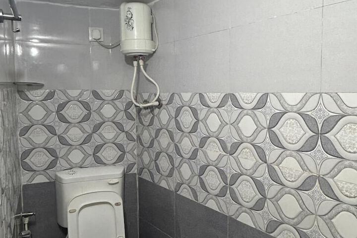 Room 15 of 24