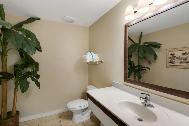 Room 7 of 22